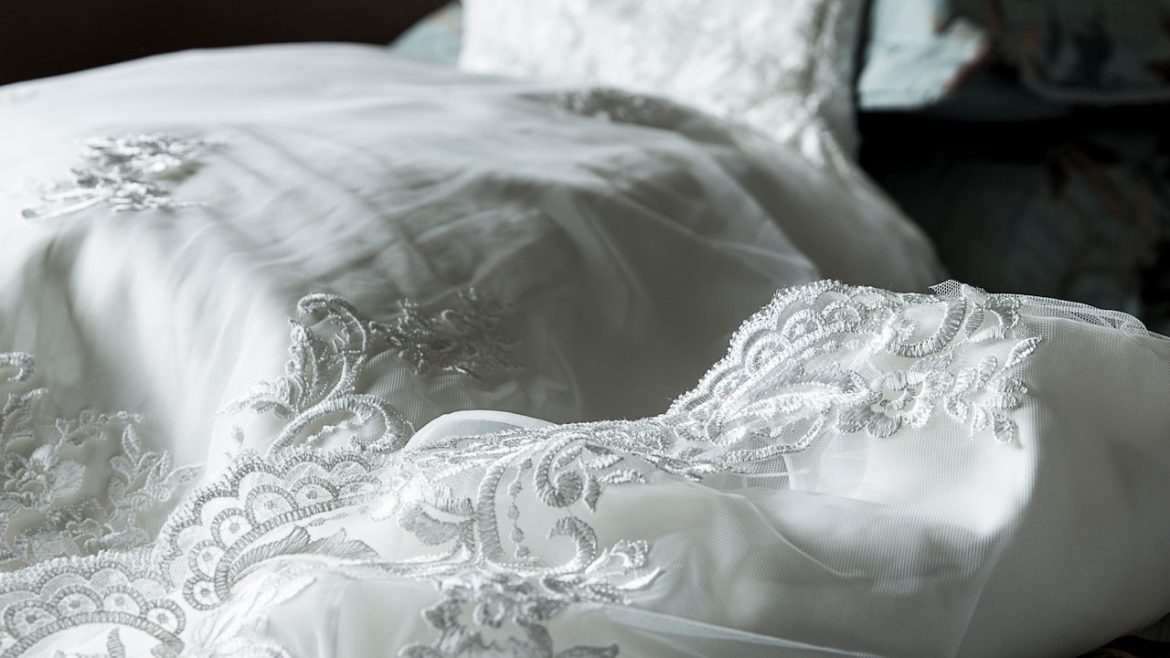 What are Area Lights Their Types and Benefits